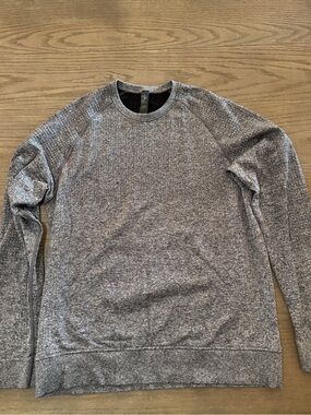 LULULEMON ATHLETICA GREY LONG-SLEEVED MEDIUM HIP LENGTH RELAXED FIT